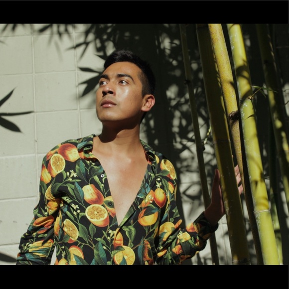 Meet your Posher, Genaro - Picture 1 of 1